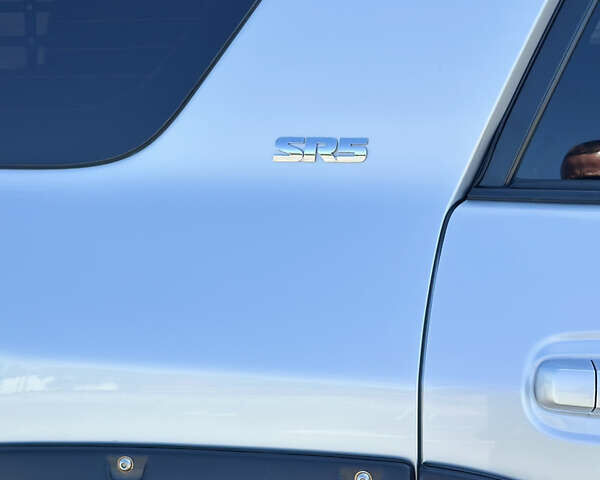 Серый Тойота 4Раннер, объемом двигателя 3.96 л и пробегом 147 тыс. км за 35900 $, фото 15 на Automoto.ua