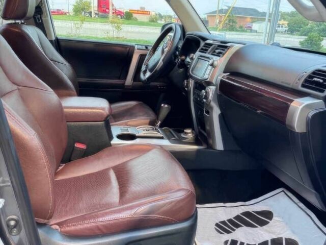 Сірий Тойота 4Раннер, об'ємом двигуна 4 л та пробігом 50 тис. км за 14200 $, фото 7 на Automoto.ua