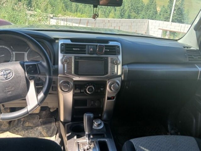Серый Тойота 4Раннер, объемом двигателя 0 л и пробегом 58 тыс. км за 31000 $, фото 3 на Automoto.ua