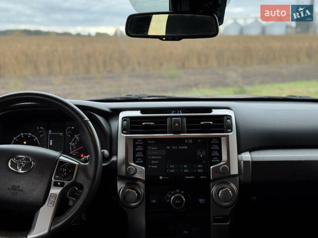 Сірий Тойота 4Раннер, об'ємом двигуна 3.96 л та пробігом 108 тис. км за 33700 $, фото 7 на Automoto.ua