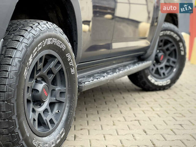 Синий Тойота 4Раннер, объемом двигателя 3.96 л и пробегом 51 тыс. км за 29900 $, фото 11 на Automoto.ua