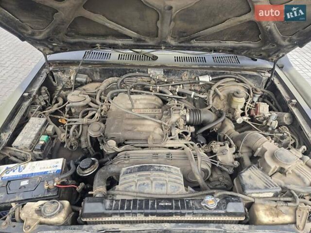 Зеленый Тойота 4Раннер, объемом двигателя 3 л и пробегом 300 тыс. км за 6000 $, фото 5 на Automoto.ua