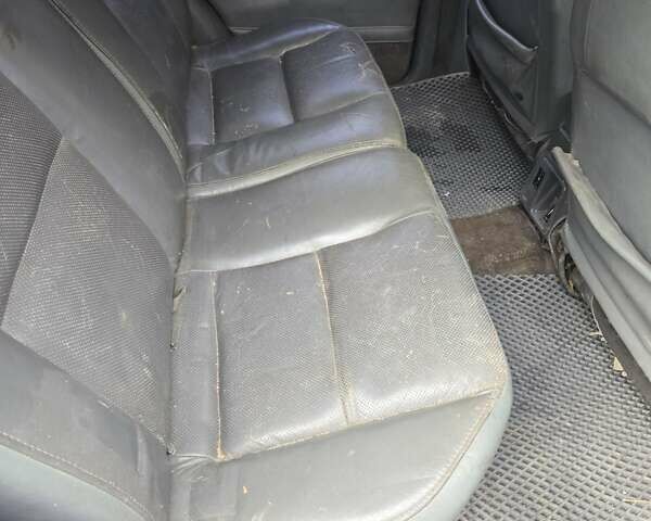 Зеленый Тойота 4Раннер, объемом двигателя 3 л и пробегом 300 тыс. км за 6000 $, фото 7 на Automoto.ua