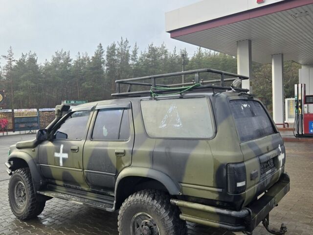 Зеленый Тойота 4Раннер, объемом двигателя 3 л и пробегом 450 тыс. км за 6000 $, фото 5 на Automoto.ua