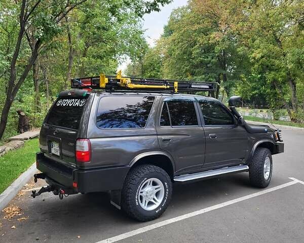 Зеленый Тойота 4Раннер, объемом двигателя 3.4 л и пробегом 268 тыс. км за 16500 $, фото 7 на Automoto.ua