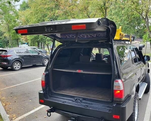 Зеленый Тойота 4Раннер, объемом двигателя 3.4 л и пробегом 268 тыс. км за 16500 $, фото 19 на Automoto.ua