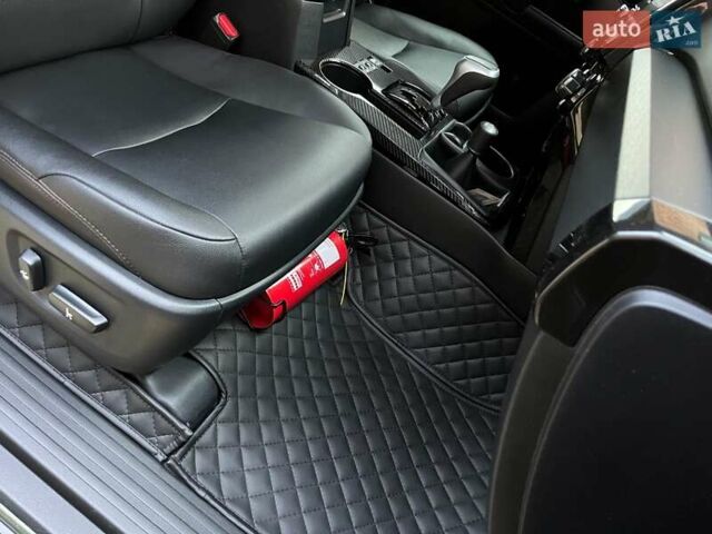 Зеленый Тойота 4Раннер, объемом двигателя 3.96 л и пробегом 70 тыс. км за 37000 $, фото 9 на Automoto.ua