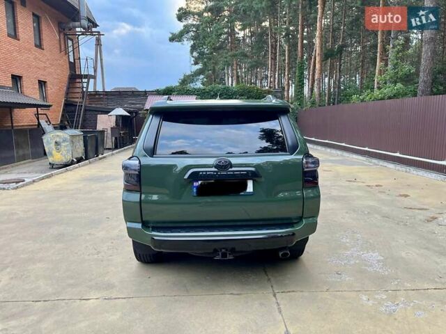 Зеленый Тойота 4Раннер, объемом двигателя 3.96 л и пробегом 70 тыс. км за 37000 $, фото 4 на Automoto.ua