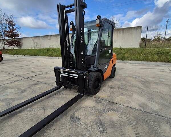 Оранжевый Тойота 52-8FDF30, объемом двигателя 2.5 л и пробегом 3 тыс. км за 18393 $, фото 9 на Automoto.ua