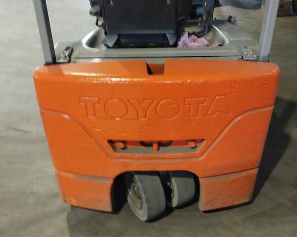 Красный Тойота 7FB15, объемом двигателя 0 л и пробегом 0 тыс. км за 6490 $, фото 3 на Automoto.ua