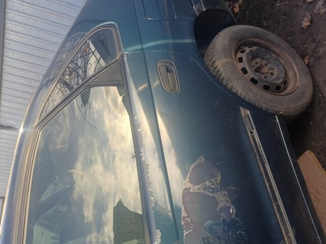 Зеленый Тойота Алекс, объемом двигателя 0 л и пробегом 3 тыс. км за 890 $, фото 2 на Automoto.ua