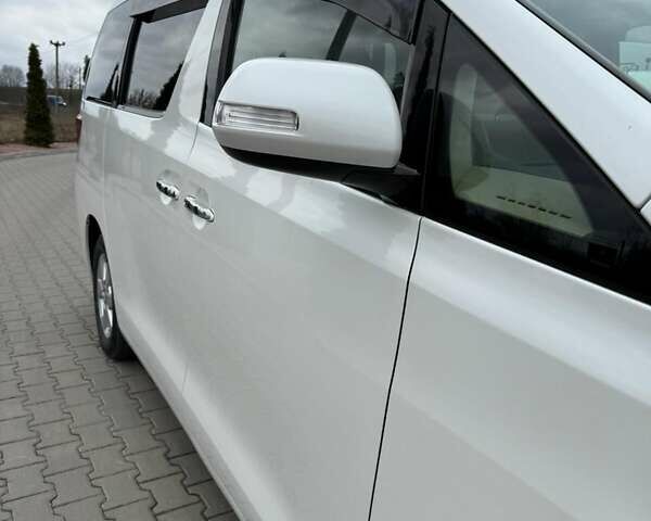 Тойота Алфард 2010 в Виннице на Automoto.ua Белый Тойота Алфард, объемом двигателя 2.4 л и пробегом 183 тыс. км за 13900 $, фото 14 на Automoto.ua