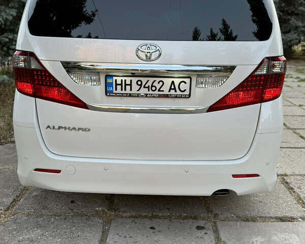 Белый Тойота Алфард, объемом двигателя 2.4 л и пробегом 85 тыс. км за 14900 $, фото 12 на Automoto.ua