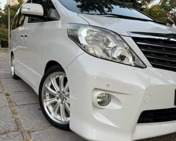 Белый Тойота Алфард, объемом двигателя 2.4 л и пробегом 85 тыс. км за 14900 $, фото 20 на Automoto.ua