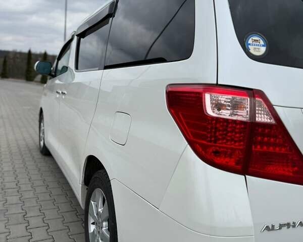 Тойота Алфард 2010 в Виннице на Automoto.ua Белый Тойота Алфард, объемом двигателя 2.4 л и пробегом 183 тыс. км за 13900 $, фото 5 на Automoto.ua