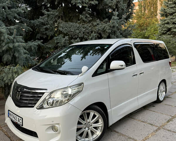 Белый Тойота Алфард, объемом двигателя 2.4 л и пробегом 85 тыс. км за 14900 $, фото 37 на Automoto.ua
