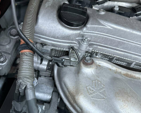 Белый Тойота Алфард, объемом двигателя 2.4 л и пробегом 85 тыс. км за 14900 $, фото 88 на Automoto.ua