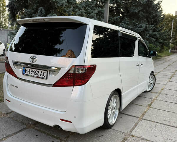 Белый Тойота Алфард, объемом двигателя 2.4 л и пробегом 85 тыс. км за 14900 $, фото 10 на Automoto.ua