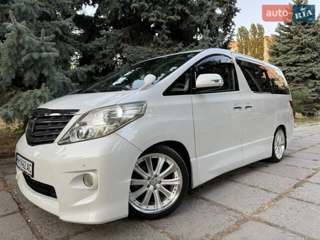 Белый Тойота Алфард, объемом двигателя 2.4 л и пробегом 85 тыс. км за 14900 $, фото 35 на Automoto.ua