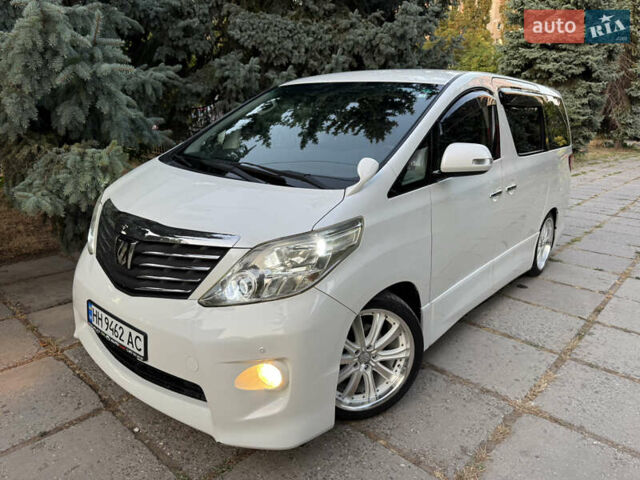 Білий Тойота Алфард, об'ємом двигуна 2.4 л та пробігом 85 тис. км за 15400 $, фото 39 на Automoto.ua