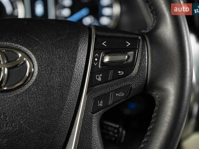 Белый Тойота Алфард, объемом двигателя 2.5 л и пробегом 1 тыс. км за 59999 $, фото 31 на Automoto.ua