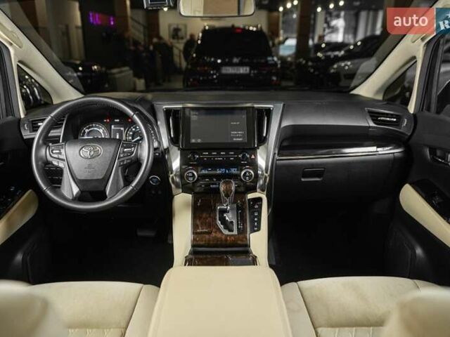 Белый Тойота Алфард, объемом двигателя 2.5 л и пробегом 1 тыс. км за 59999 $, фото 19 на Automoto.ua