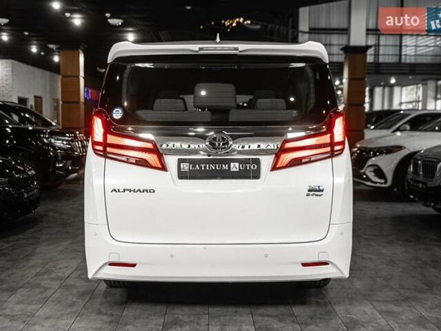 Белый Тойота Алфард, объемом двигателя 2.5 л и пробегом 1 тыс. км за 59999 $, фото 37 на Automoto.ua