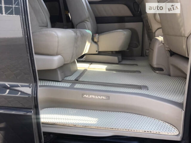 Черный Тойота Алфард, объемом двигателя 2.99 л и пробегом 170 тыс. км за 14500 $, фото 15 на Automoto.ua