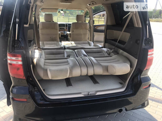 Черный Тойота Алфард, объемом двигателя 2.99 л и пробегом 170 тыс. км за 14500 $, фото 11 на Automoto.ua