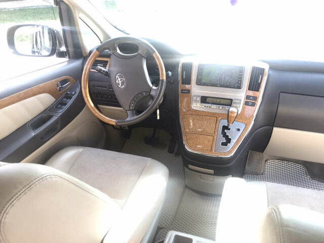 Черный Тойота Алфард, объемом двигателя 2.99 л и пробегом 170 тыс. км за 14500 $, фото 25 на Automoto.ua
