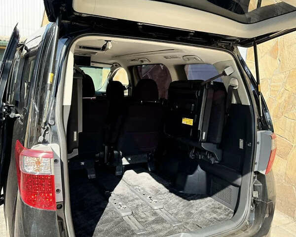 Чорний Тойота Алфард, об'ємом двигуна 2.36 л та пробігом 165 тис. км за 17700 $, фото 10 на Automoto.ua