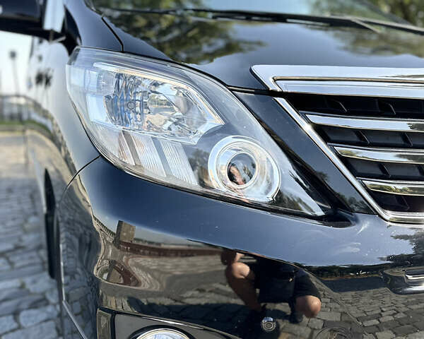 Черный Тойота Алфард, объемом двигателя 2.4 л и пробегом 78 тыс. км за 17950 $, фото 33 на Automoto.ua