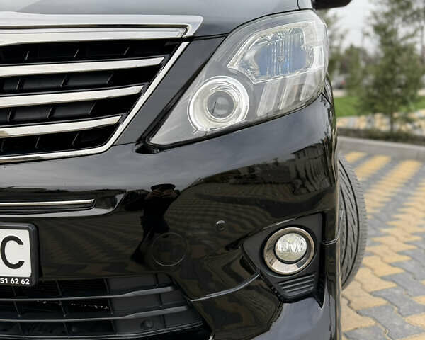 Чорний Тойота Алфард, об'ємом двигуна 2.4 л та пробігом 78 тис. км за 18800 $, фото 24 на Automoto.ua