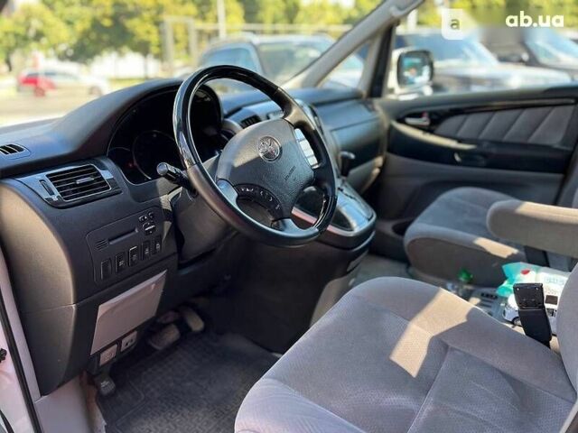 Тойота Алфард, объемом двигателя 2.4 л и пробегом 162 тыс. км за 12500 $, фото 16 на Automoto.ua