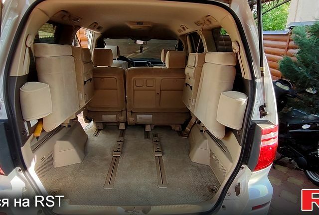 Тойота Алфард, объемом двигателя 2.4 л и пробегом 240 тыс. км за 13500 $, фото 6 на Automoto.ua