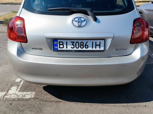 Серый Тойота Атлецца, объемом двигателя 1.6 л и пробегом 1000 тыс. км за 6200 $, фото 2 на Automoto.ua