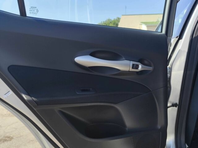 Серый Тойота Атлецца, объемом двигателя 1.6 л и пробегом 1000 тыс. км за 6200 $, фото 8 на Automoto.ua