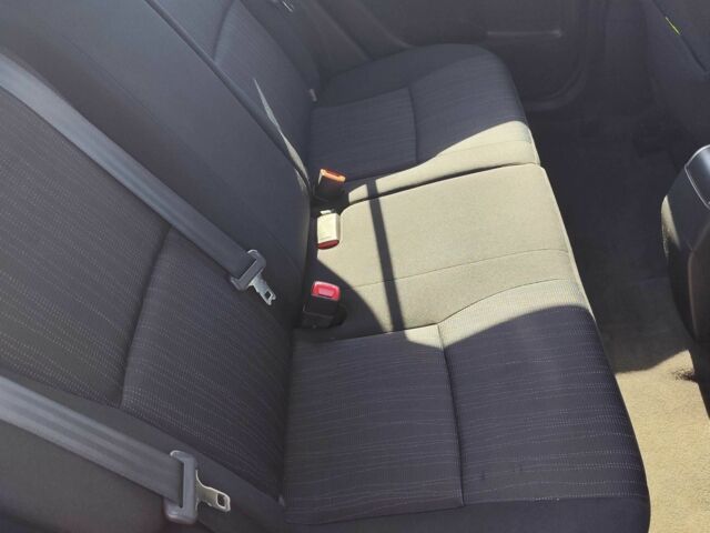 Серый Тойота Атлецца, объемом двигателя 1.6 л и пробегом 1000 тыс. км за 6200 $, фото 5 на Automoto.ua