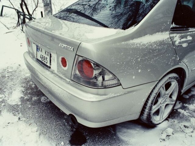 Серый Тойота Атлецца, объемом двигателя 2 л и пробегом 268 тыс. км за 6200 $, фото 10 на Automoto.ua