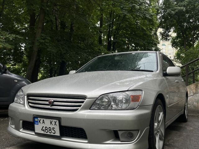 Серый Тойота Атлецца, объемом двигателя 2 л и пробегом 268 тыс. км за 7500 $, фото 8 на Automoto.ua