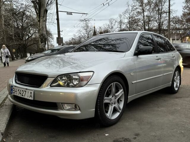 Серый Тойота Атлецца, объемом двигателя 3 л и пробегом 211 тыс. км за 7000 $, фото 12 на Automoto.ua