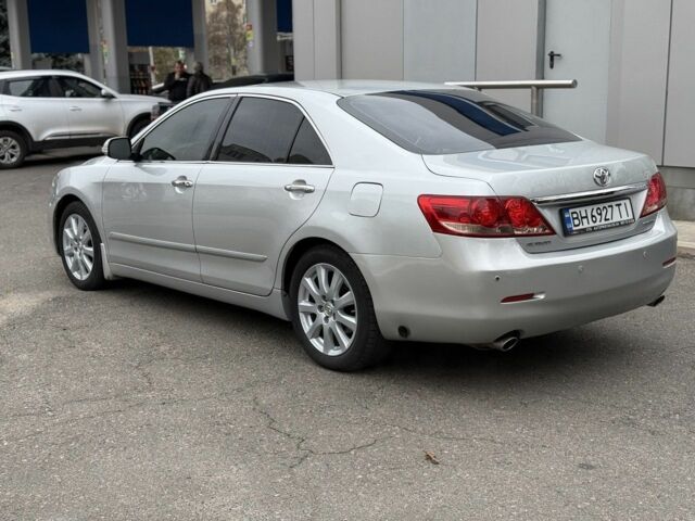 Серый Тойота Аурион, объемом двигателя 3.5 л и пробегом 187 тыс. км за 4999 $, фото 1 на Automoto.ua