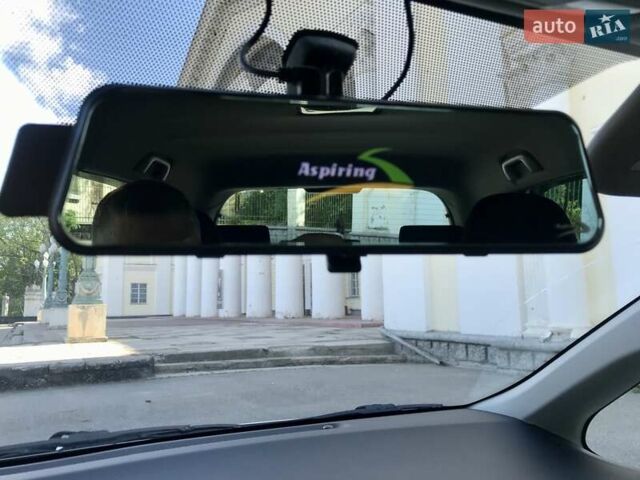 Белый Тойота Аурис, объемом двигателя 1.6 л и пробегом 146 тыс. км за 9900 $, фото 35 на Automoto.ua