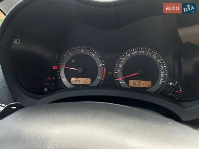 Белый Тойота Аурис, объемом двигателя 1.36 л и пробегом 265 тыс. км за 7790 $, фото 25 на Automoto.ua