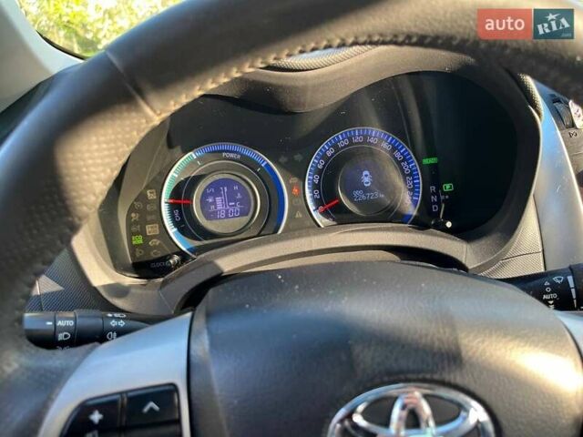 Білий Тойота Ауріс, об'ємом двигуна 1.8 л та пробігом 226 тис. км за 9200 $, фото 11 на Automoto.ua