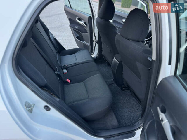 Белый Тойота Аурис, объемом двигателя 1.8 л и пробегом 233 тыс. км за 9000 $, фото 37 на Automoto.ua