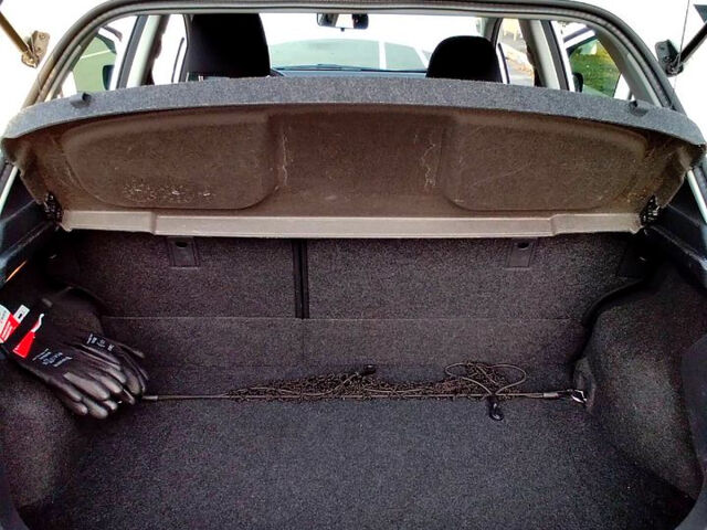 Тойота Аурис 2012 в Киеве на Automoto.ua Белый Тойота Аурис, объемом двигателя 1.6 л и пробегом 67 тыс. км за 13500 $, фото 6 на Automoto.ua