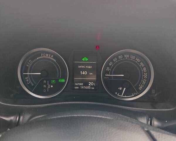 Белый Тойота Аурис, объемом двигателя 1.8 л и пробегом 141 тыс. км за 13600 $, фото 22 на Automoto.ua