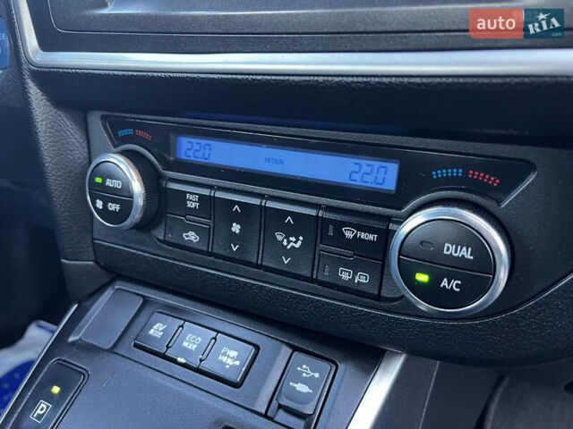 Белый Тойота Аурис, объемом двигателя 1.8 л и пробегом 226 тыс. км за 11499 $, фото 33 на Automoto.ua