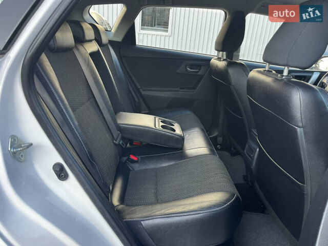 Белый Тойота Аурис, объемом двигателя 1.8 л и пробегом 226 тыс. км за 11499 $, фото 34 на Automoto.ua